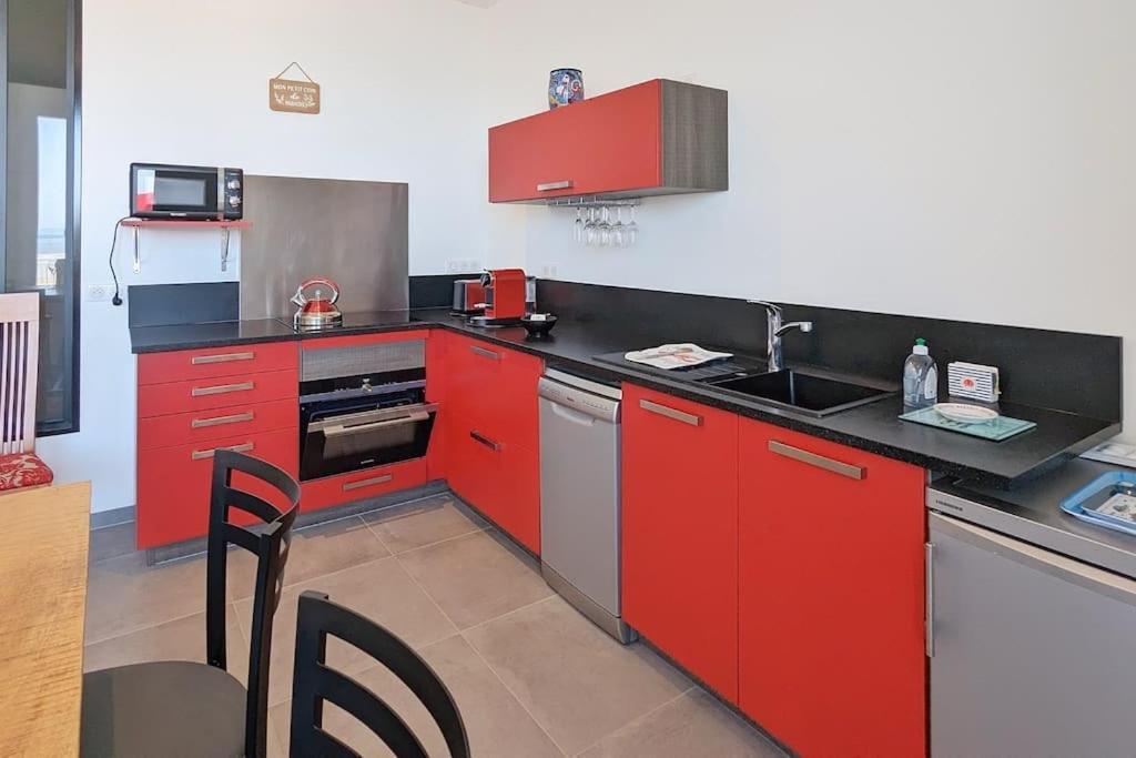 Appartement Pour 3 Personnes Sur La Plage Les Pieds Dans Leau Plonevez-Porzay Екстер'єр фото