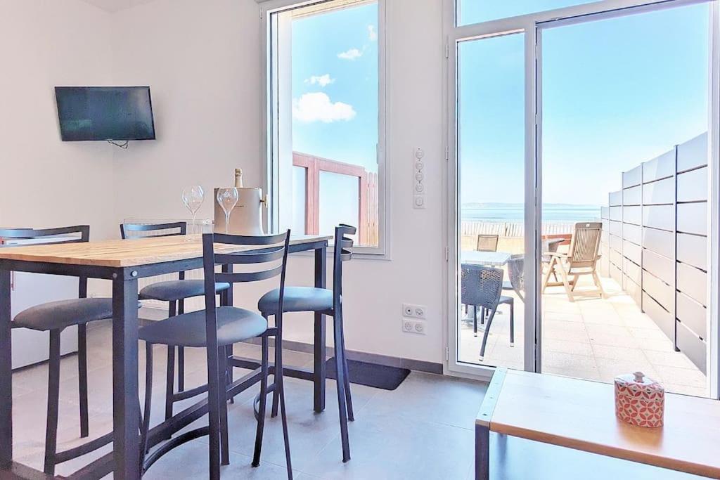 Appartement Pour 3 Personnes Sur La Plage Les Pieds Dans Leau Plonevez-Porzay Екстер'єр фото