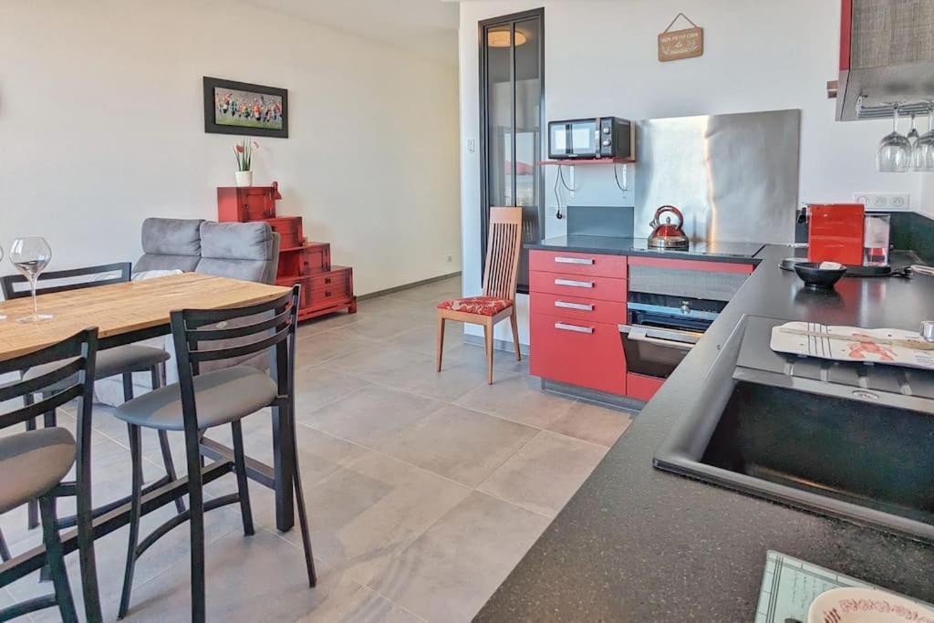 Appartement Pour 3 Personnes Sur La Plage Les Pieds Dans Leau Plonevez-Porzay Екстер'єр фото