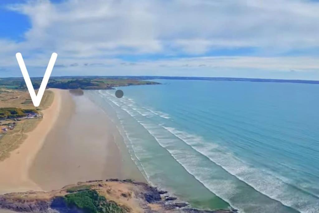 Appartement Pour 3 Personnes Sur La Plage Les Pieds Dans Leau Plonevez-Porzay Екстер'єр фото
